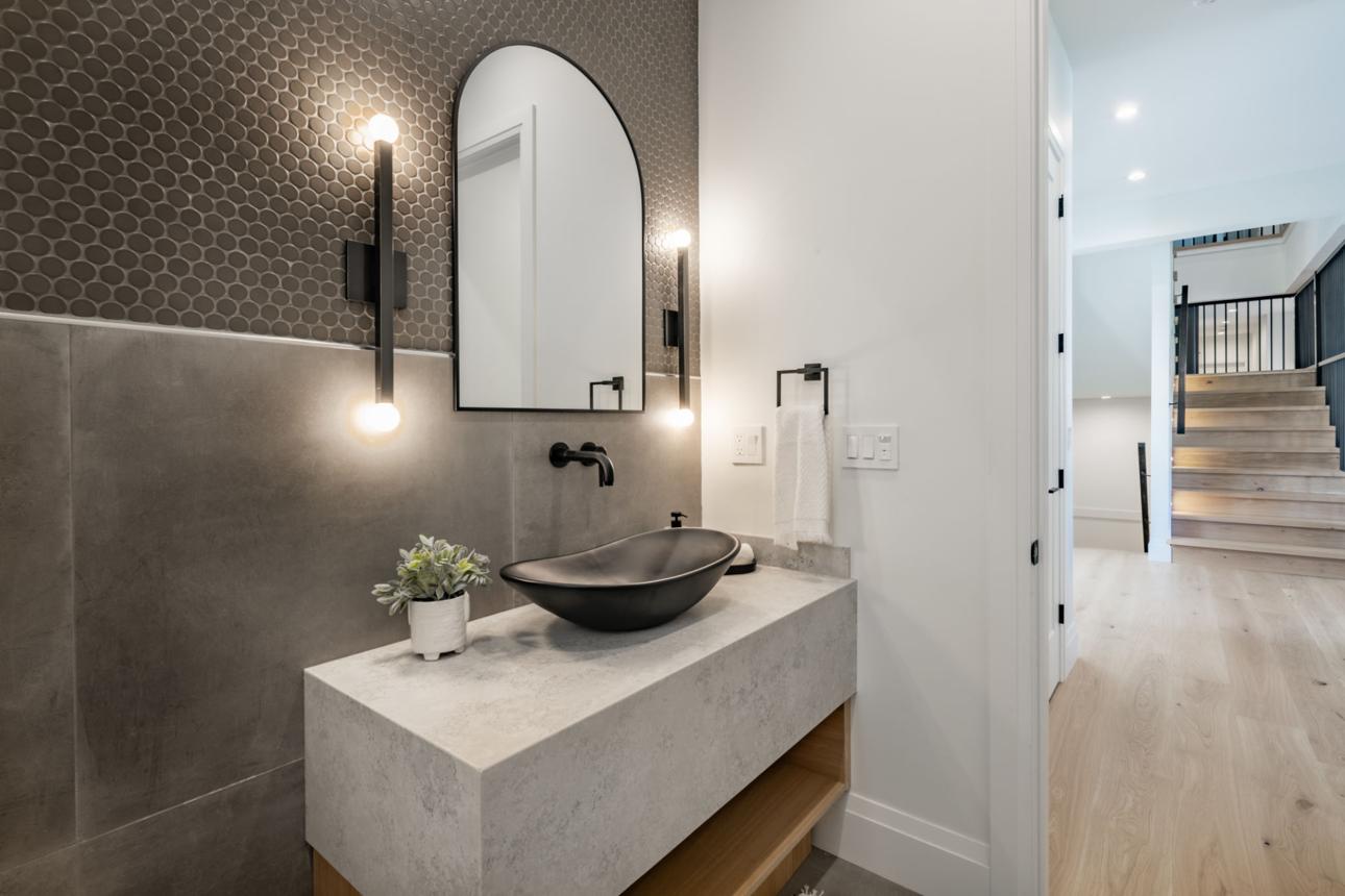 How to Build a High-End Looking Home Without Overspending