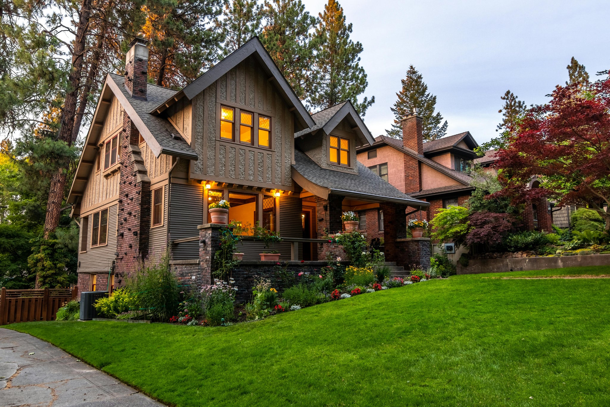 The Modern Home Features Buyers Notice First