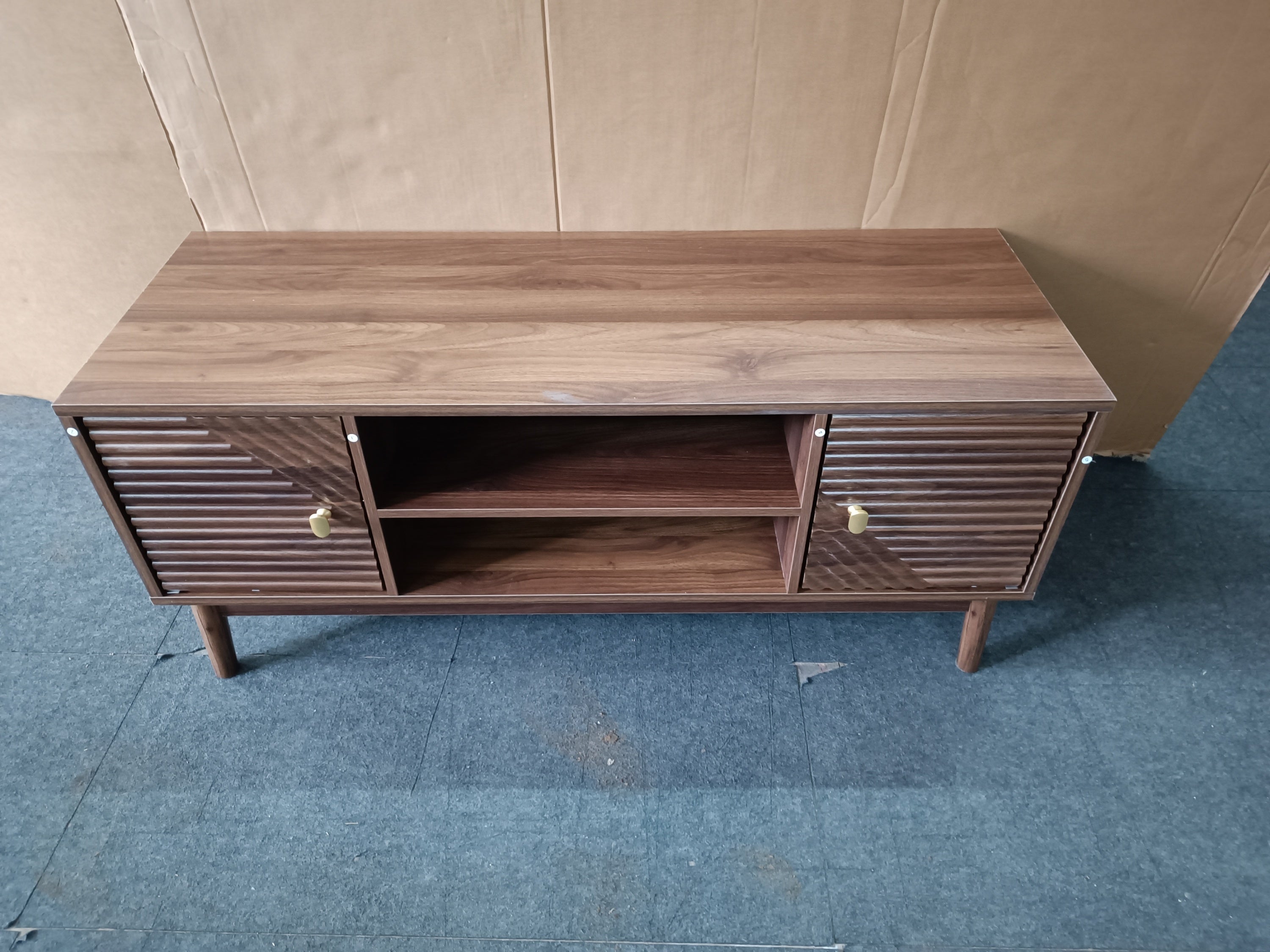 Walnut mid-century modern TV stand for 32/45 inch TVs with storage, Anthony & Home media console for living room or bedroom.