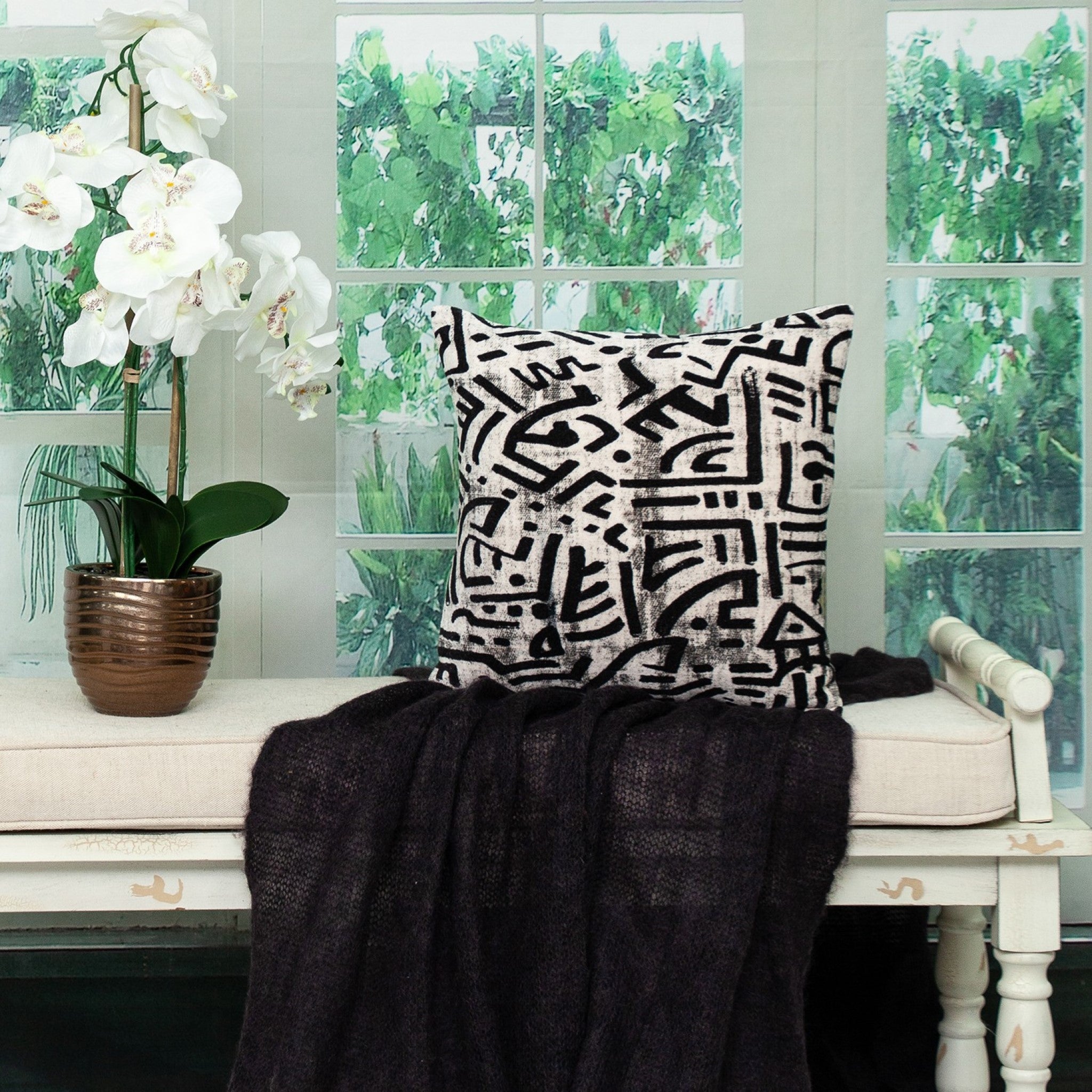 Black And White Abstract Velvet Throw Pillow-7
