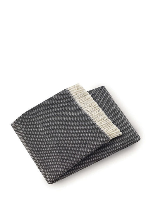 Soft Dark Gray Links Pattern Throw Blanket - Anthony & Home