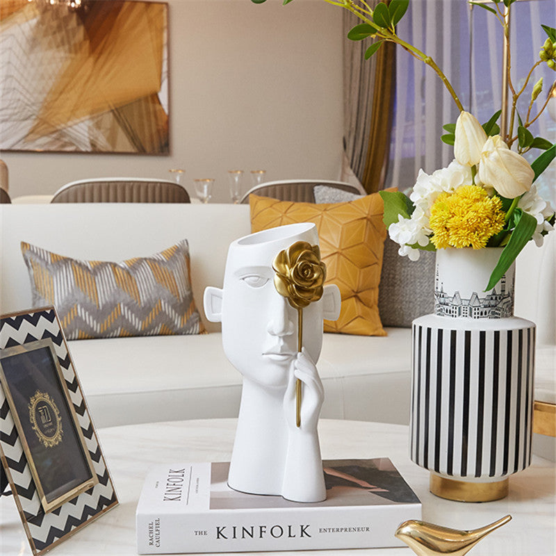 Elegant Modern Twin Resin Vase Decor With Light Ornaments