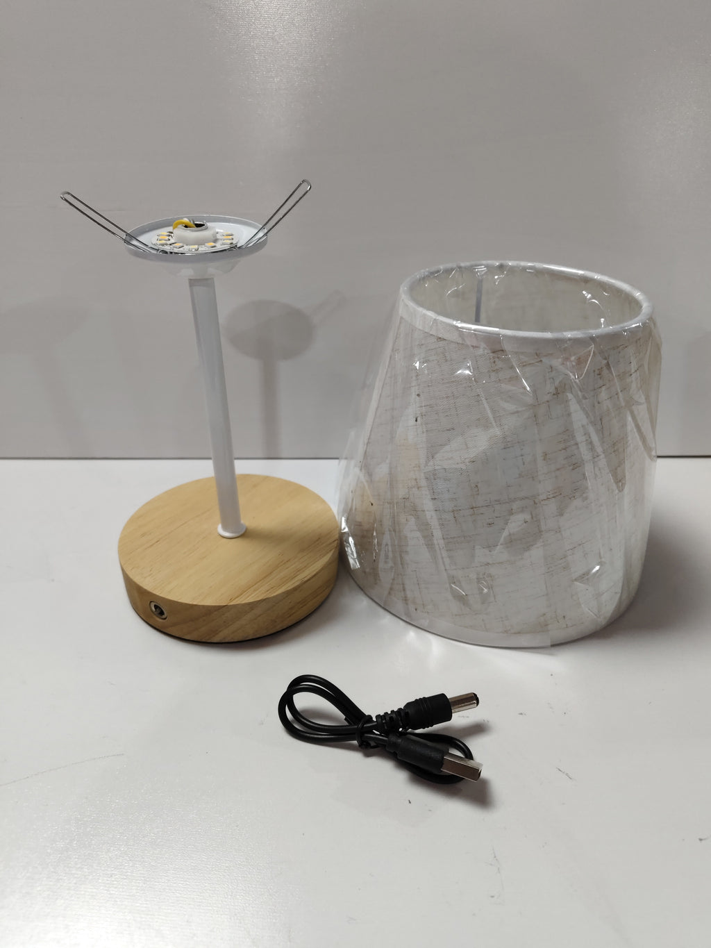 Solid Wood Bedside Table Lamp With Fabric Iron Finish