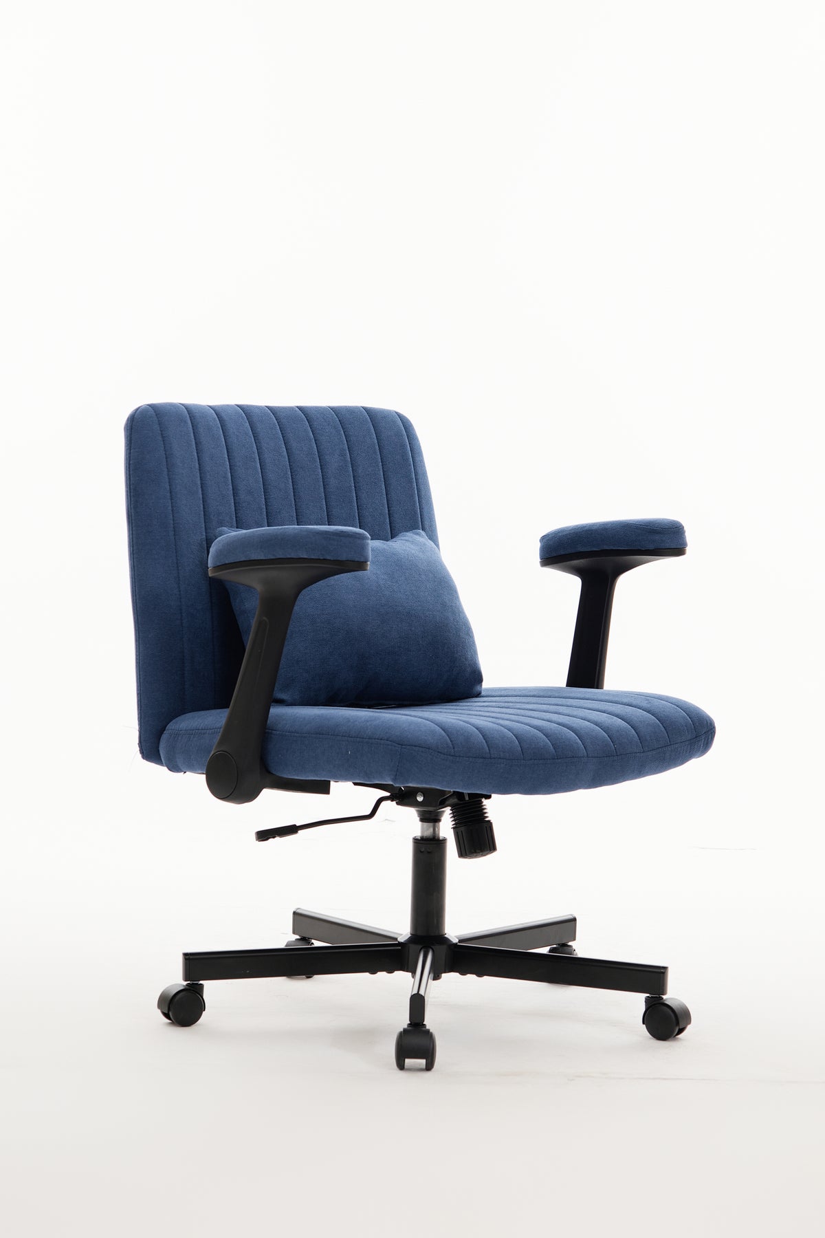 Anthony & Home Atelier velvet office chair with crisscross armrests, featuring plush upholstery and modern design.