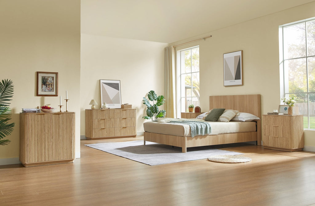Anthony & Home Drasser Oak Dresser Set with three drawers, featuring a two-piece design and natural wood finish.