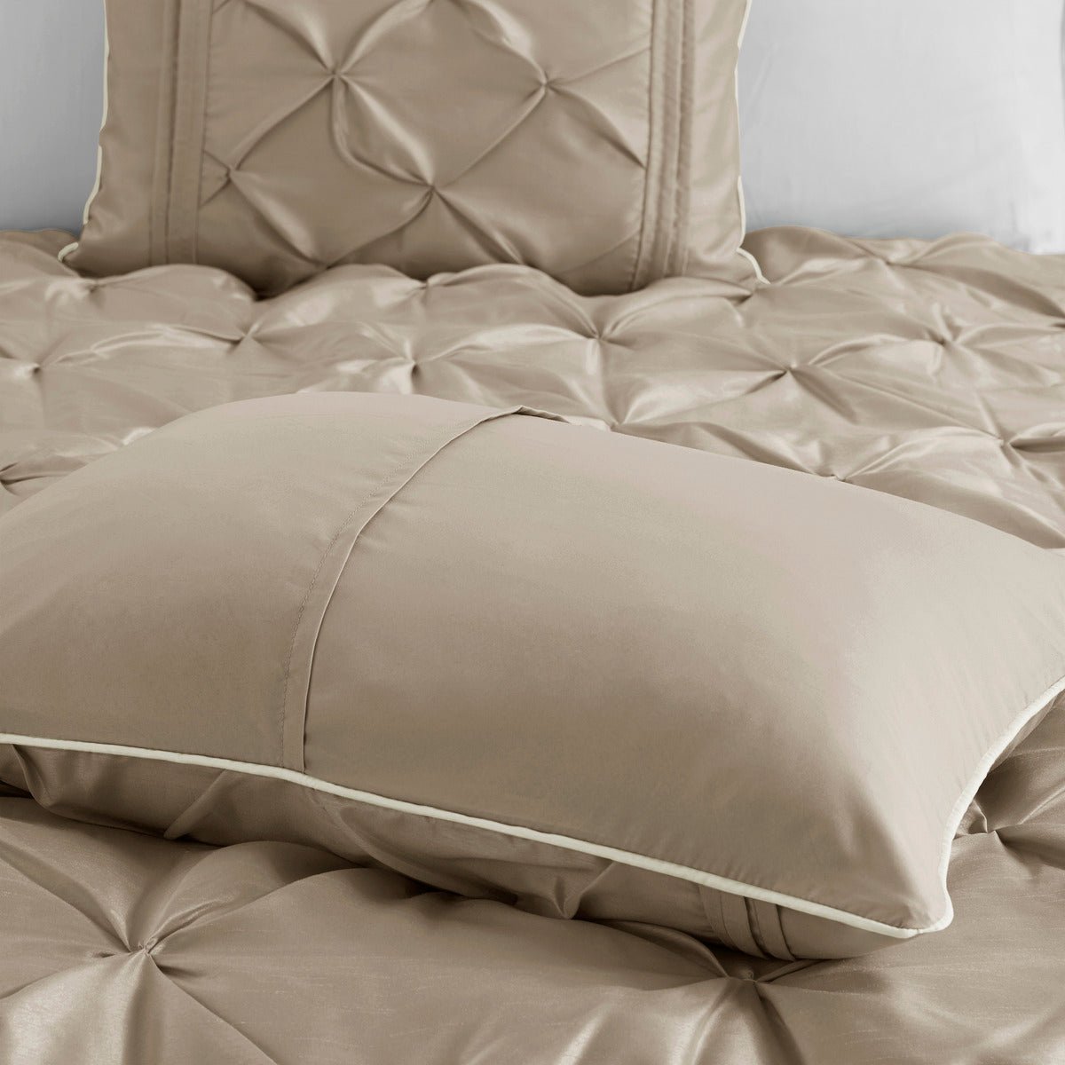 King Laurel tufted comforter set by Anthony & Home featuring a plush, tufted design and elegant fabric for cozy bedroom decor.