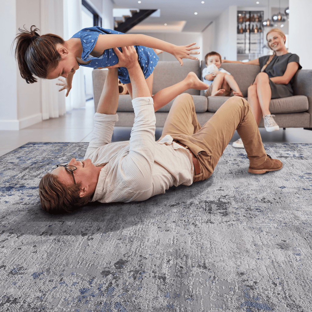 Anthony & Home Loom and Luxe Silver Abstract Area Rug made of polyester with modern abstract design.