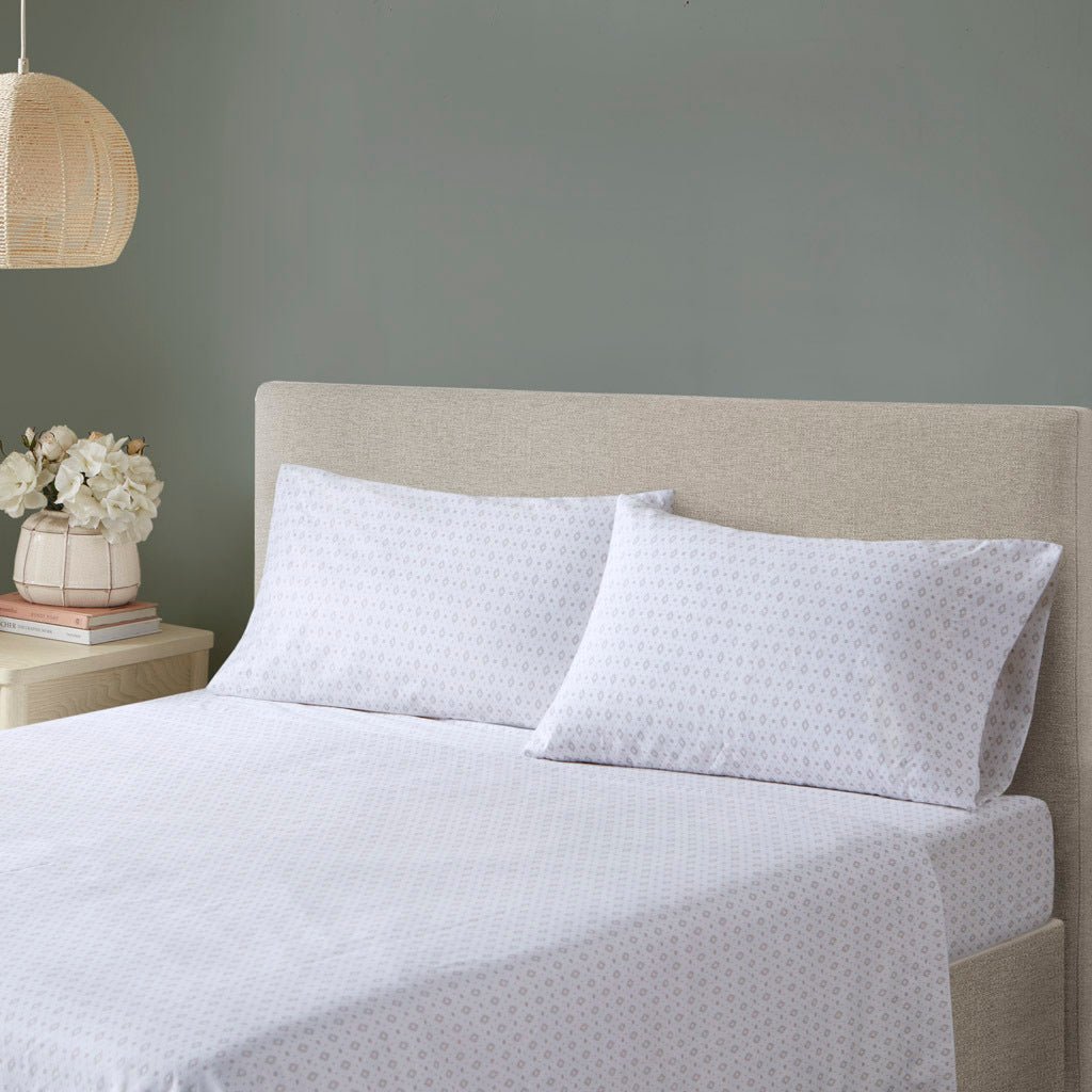 Anthony & Home floral twin comforter set with brushed microfiber fabric, featuring a soft, colorful floral pattern for a cozy bedroom.