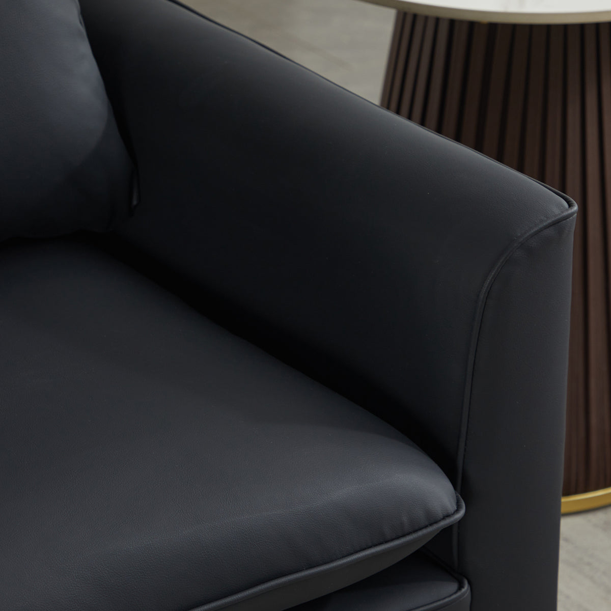 Ts Nordic retro leather sofa and chair set by Anthony & Home, featuring vintage design and brown leather upholstery.