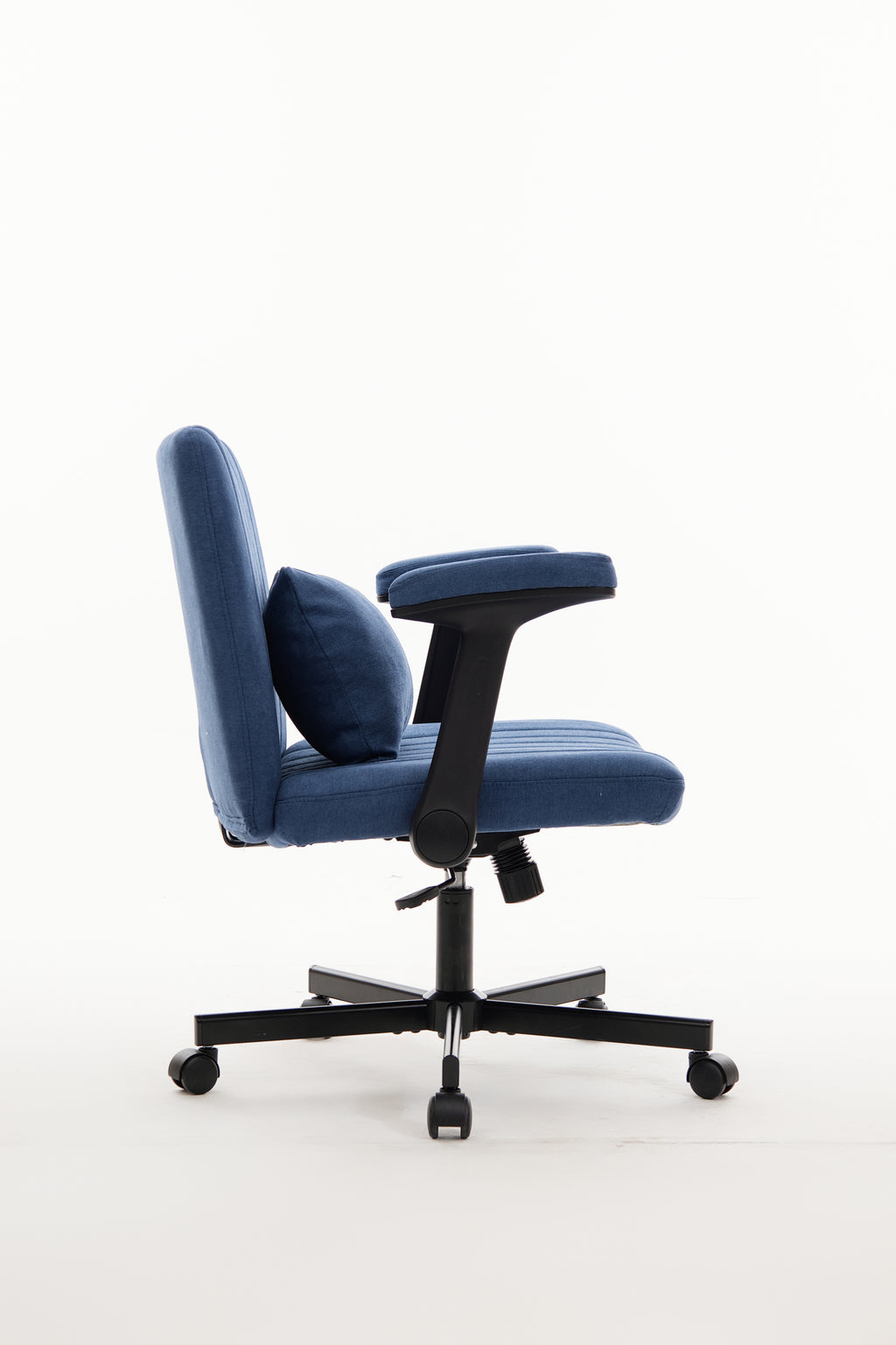 Anthony & Home Atelier velvet office chair with crisscross armrests, featuring plush upholstery and a modern ergonomic design.