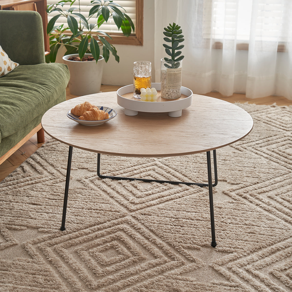 Anthony & Home marble-top round coffee table with minimalist design, perfect for small apartments in American style.