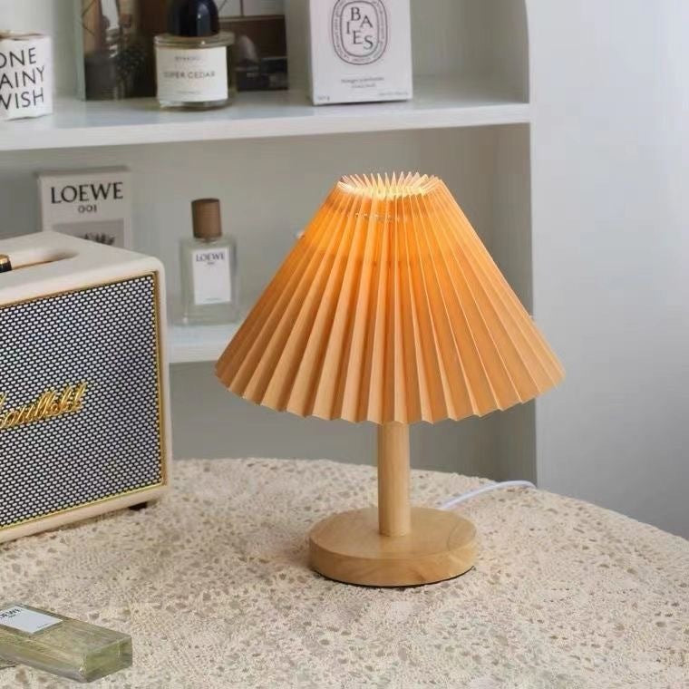 Simple Solid Wood Bedside Table Lamp With Pleated Shade USB